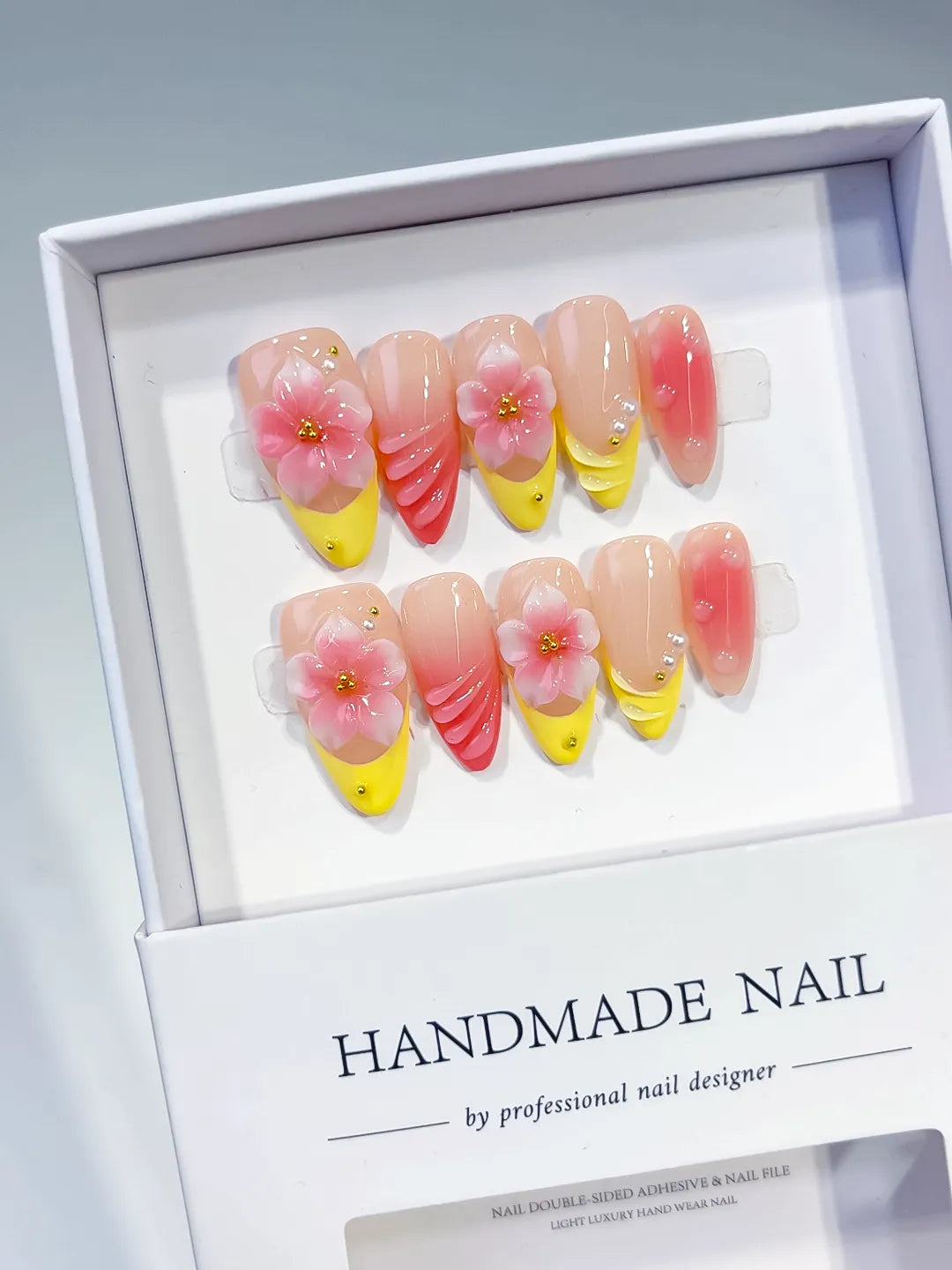 D525 - Medium Nude Yellow Almond French tip Flower Shell