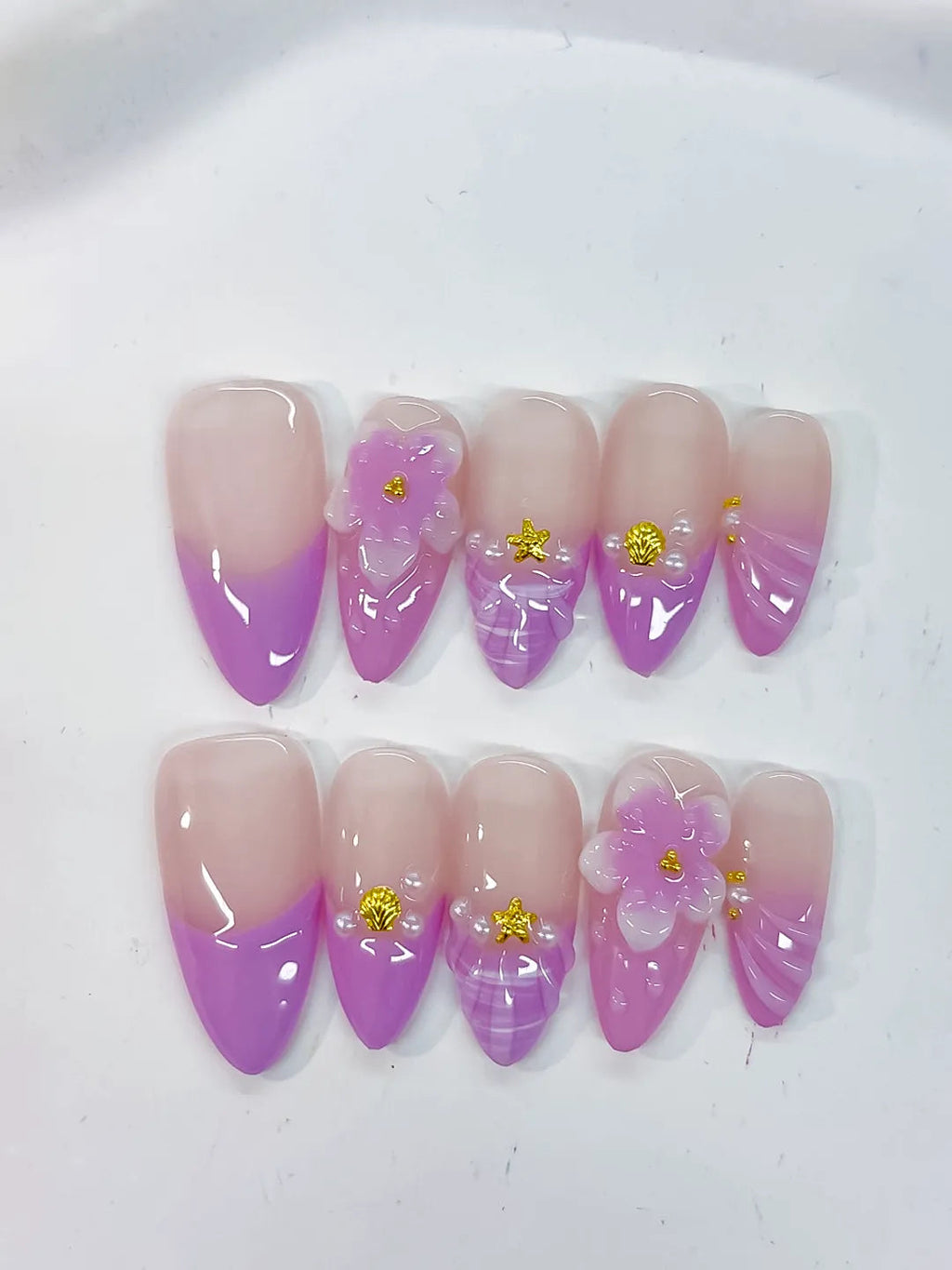 D530 - Medium Nude Purple Almond Ombre Flower Shell VibeNailsLab