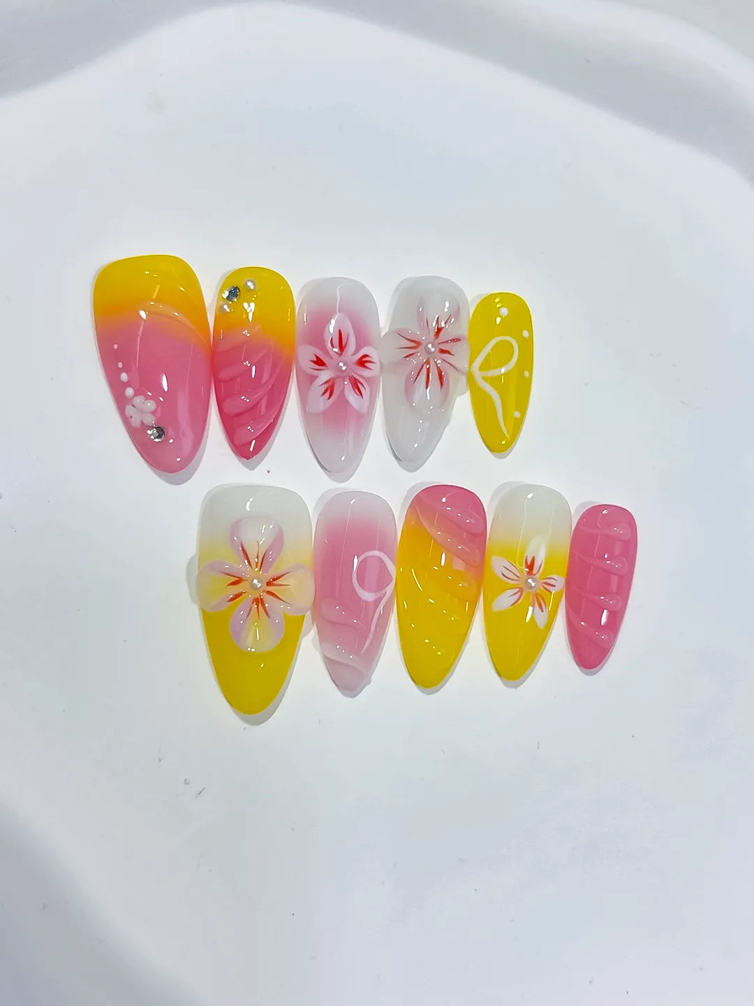 D536 - Medium Pink Yellow Almond Ombre Flower Rhinestone VibeNailsLab