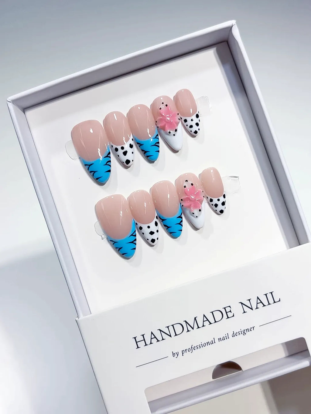 D541 - Medium Nude Blue Almond French tip Flower Dot Pattern