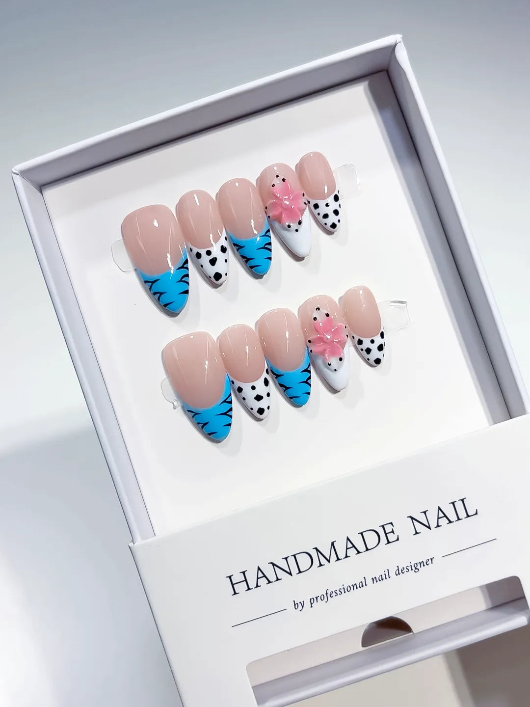 D541 - Medium Nude Blue Almond French tip Flower Dot Pattern