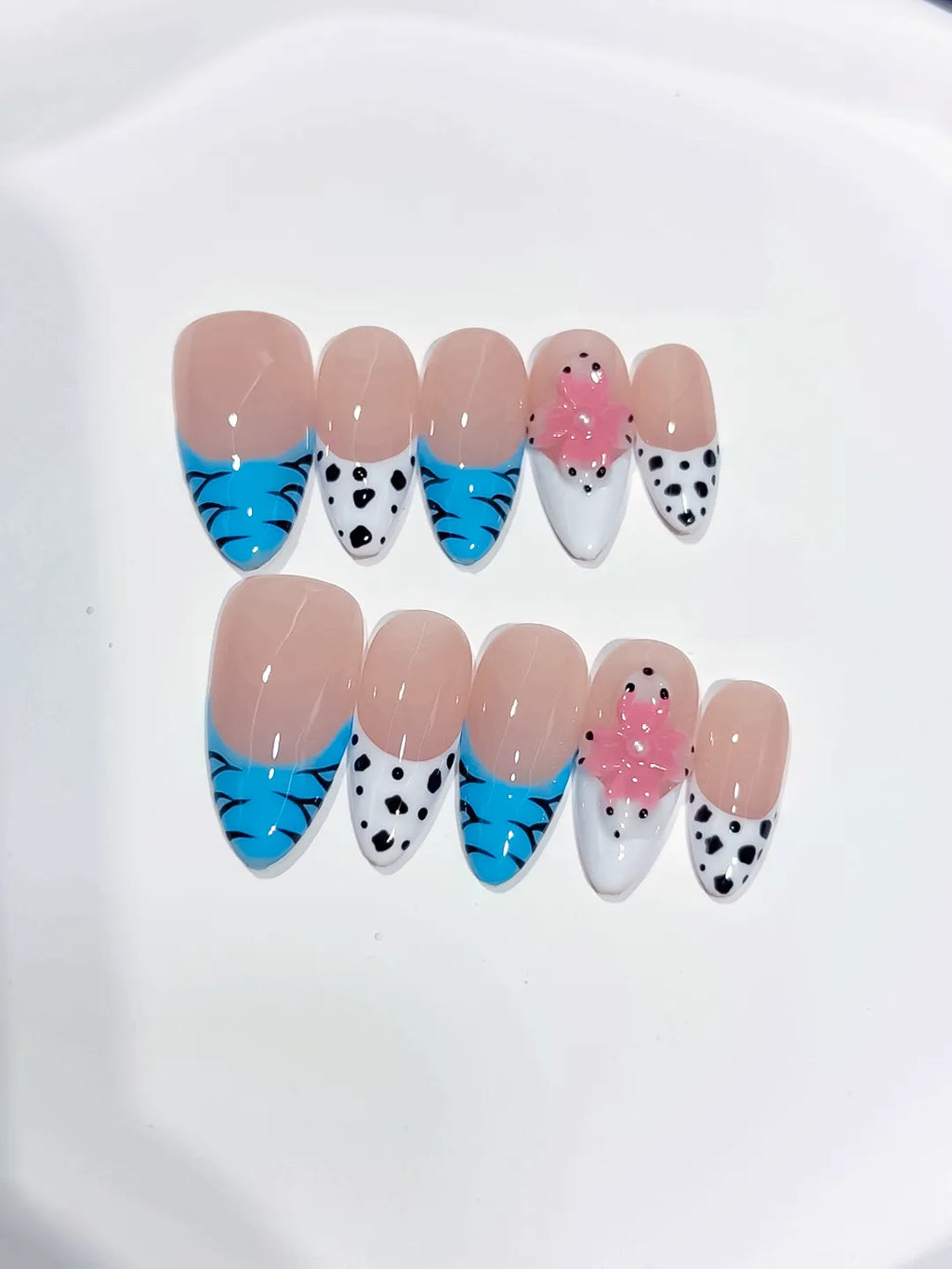 D541 - Medium Nude Blue Almond French tip Flower Dot Pattern