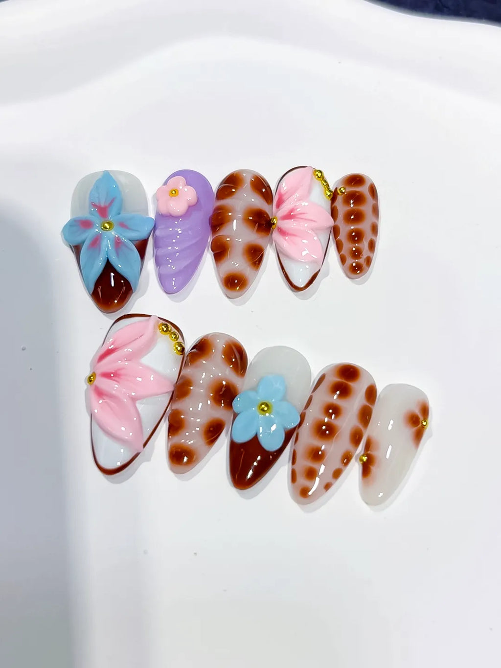 D544 - Medium White Brown Almond Abstract Flower Dot Pattern