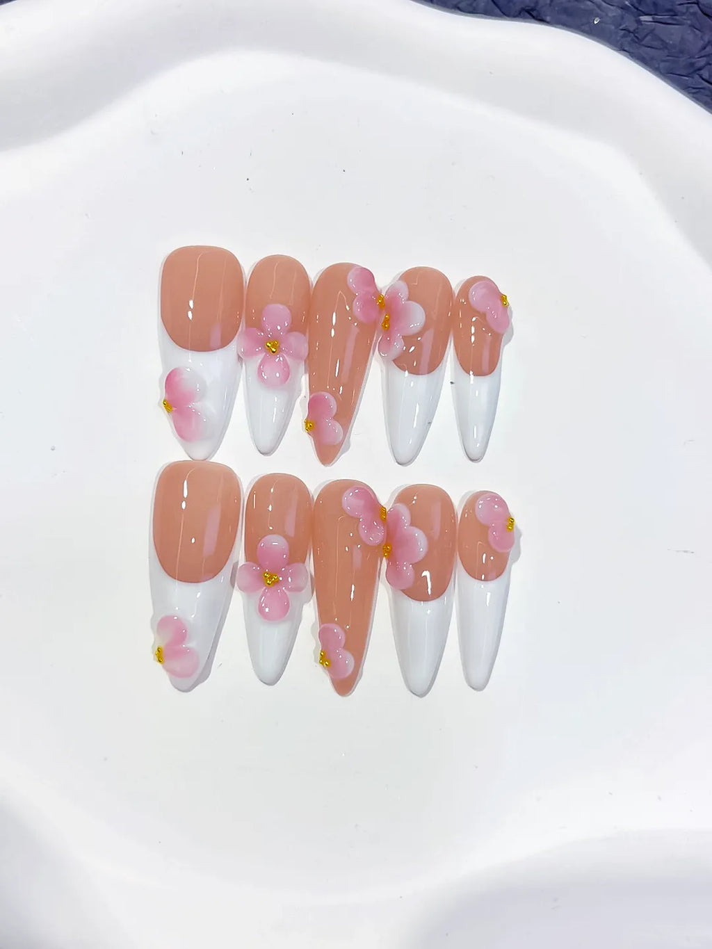 D561 - Long Nude White Stiletto French tip Flower