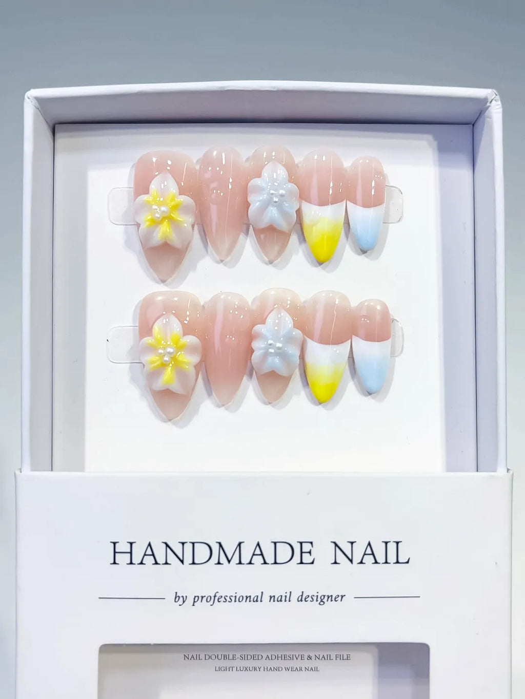 D563 - Medium Nude Yellow Almond French tip Flower