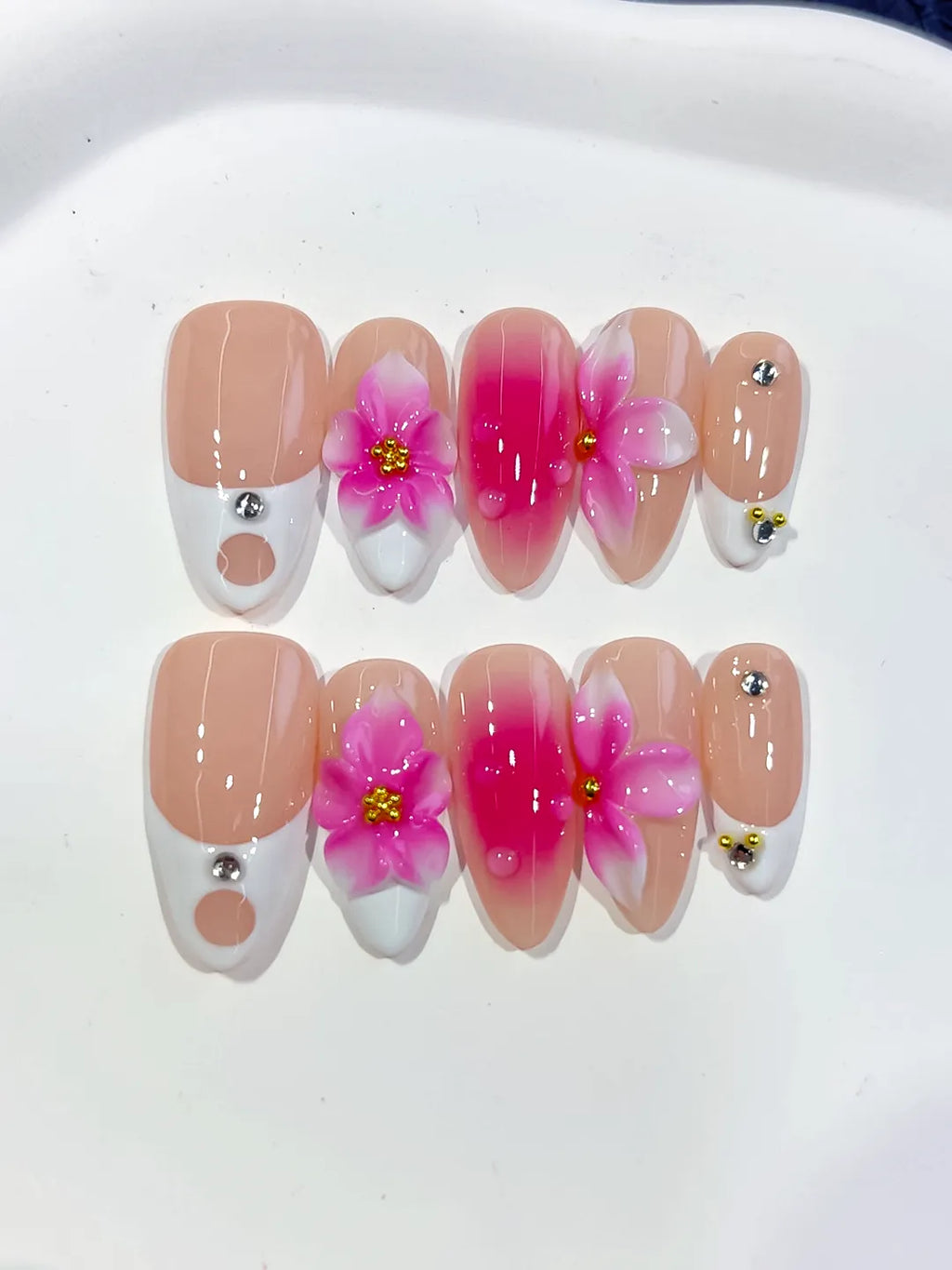 D572 - Medium Nude Pink Almond French tip Flower Rhinestone