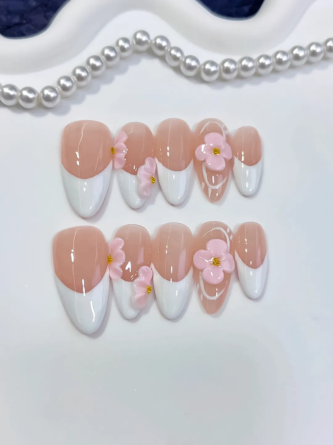 D591 - Medium Nude White Almond French tip Flower