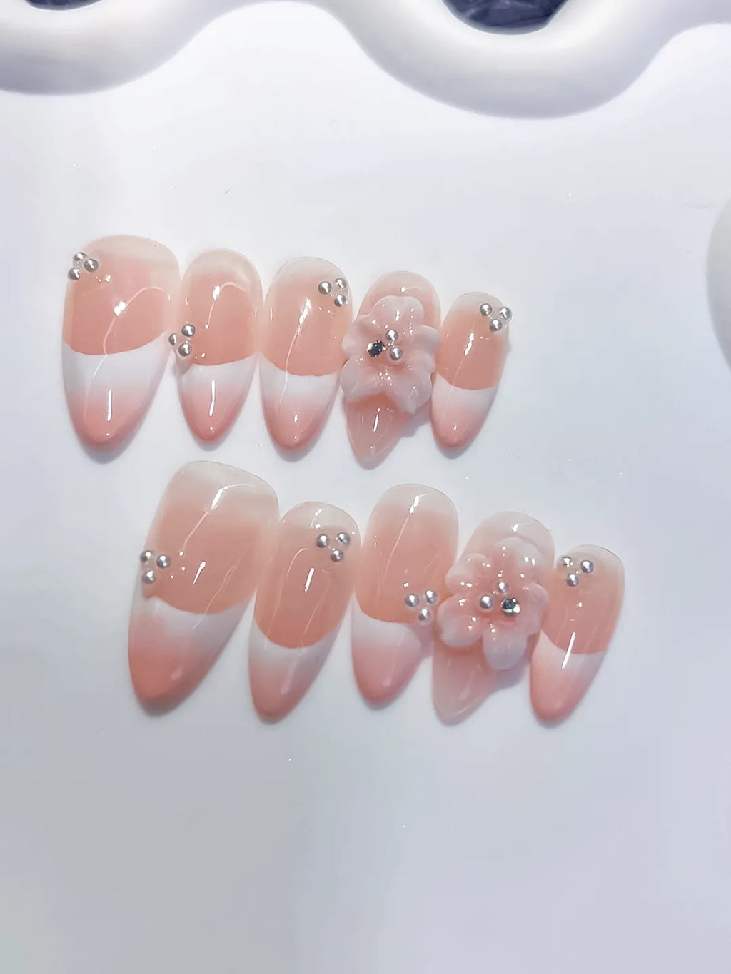 D595 - Medium Pink White Almond French tip Flower Rhinestone