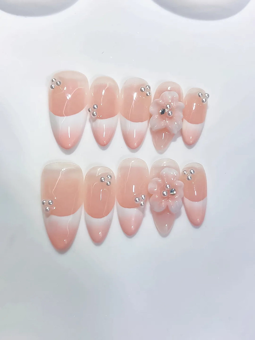 D595 - Medium Pink White Almond French tip Flower Rhinestone