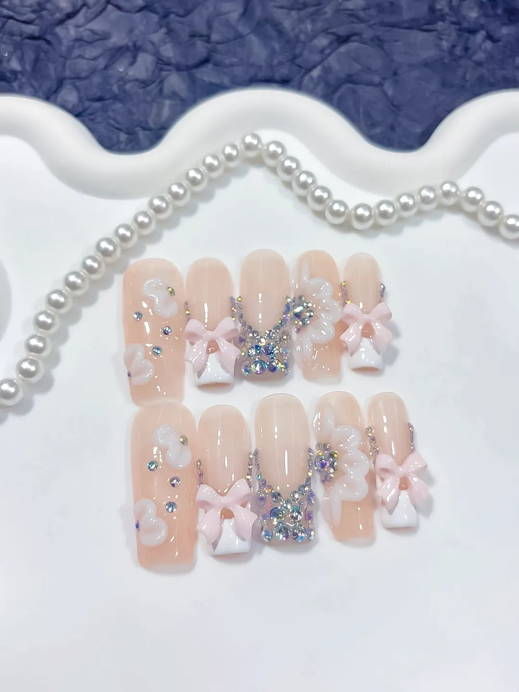 D601 - Long Nude White Square Solid color Flower Bow