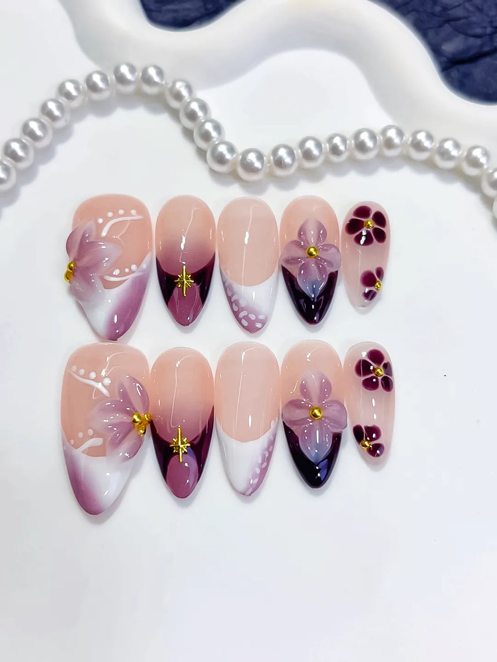 D602 - Medium Nude Purple Almond French tip Flower