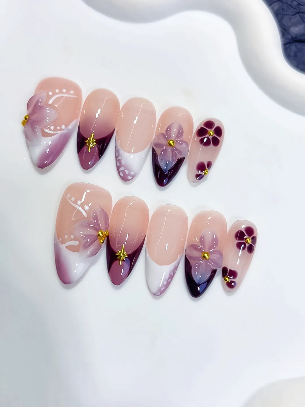 D602 - Medium Nude Purple Almond French tip Flower
