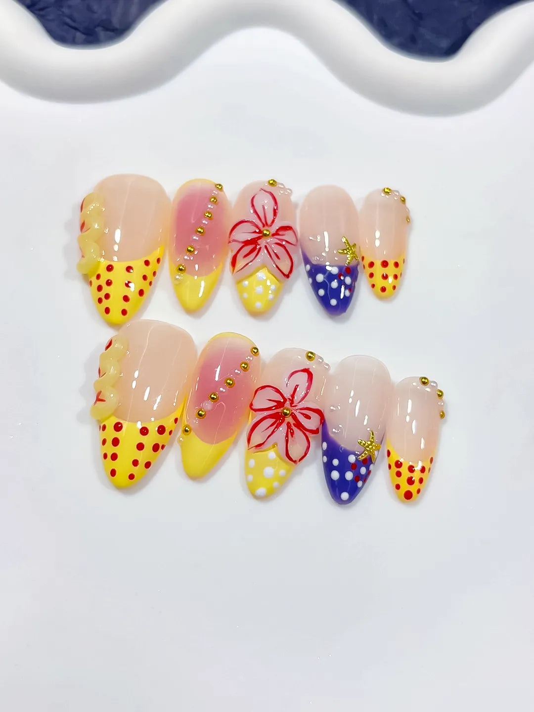 D603 - Medium Nude Yellow Almond Abstract Flower Dot Pattern VibeNailsLab