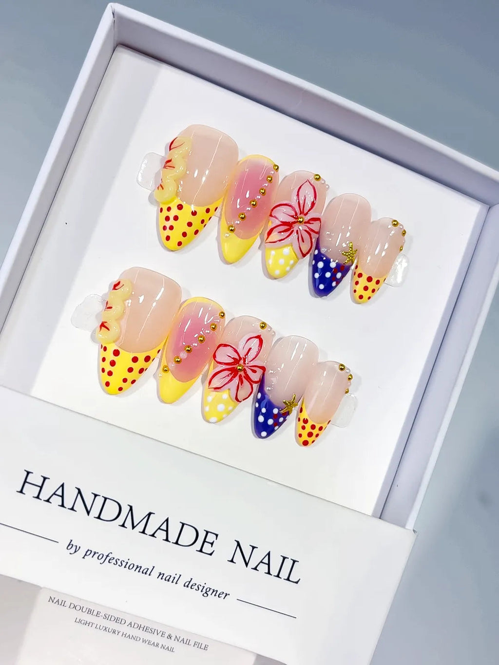 D603 - Medium Nude Yellow Almond Abstract Flower Dot Pattern VibeNailsLab
