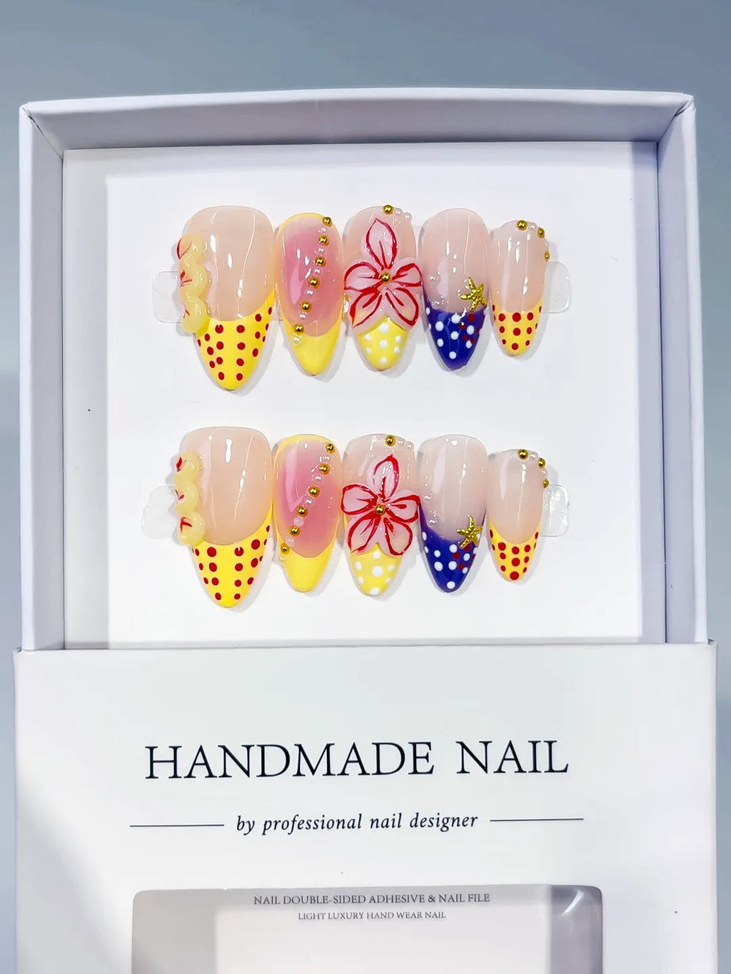 D603 - Medium Nude Yellow Almond Abstract Flower Dot Pattern VibeNailsLab