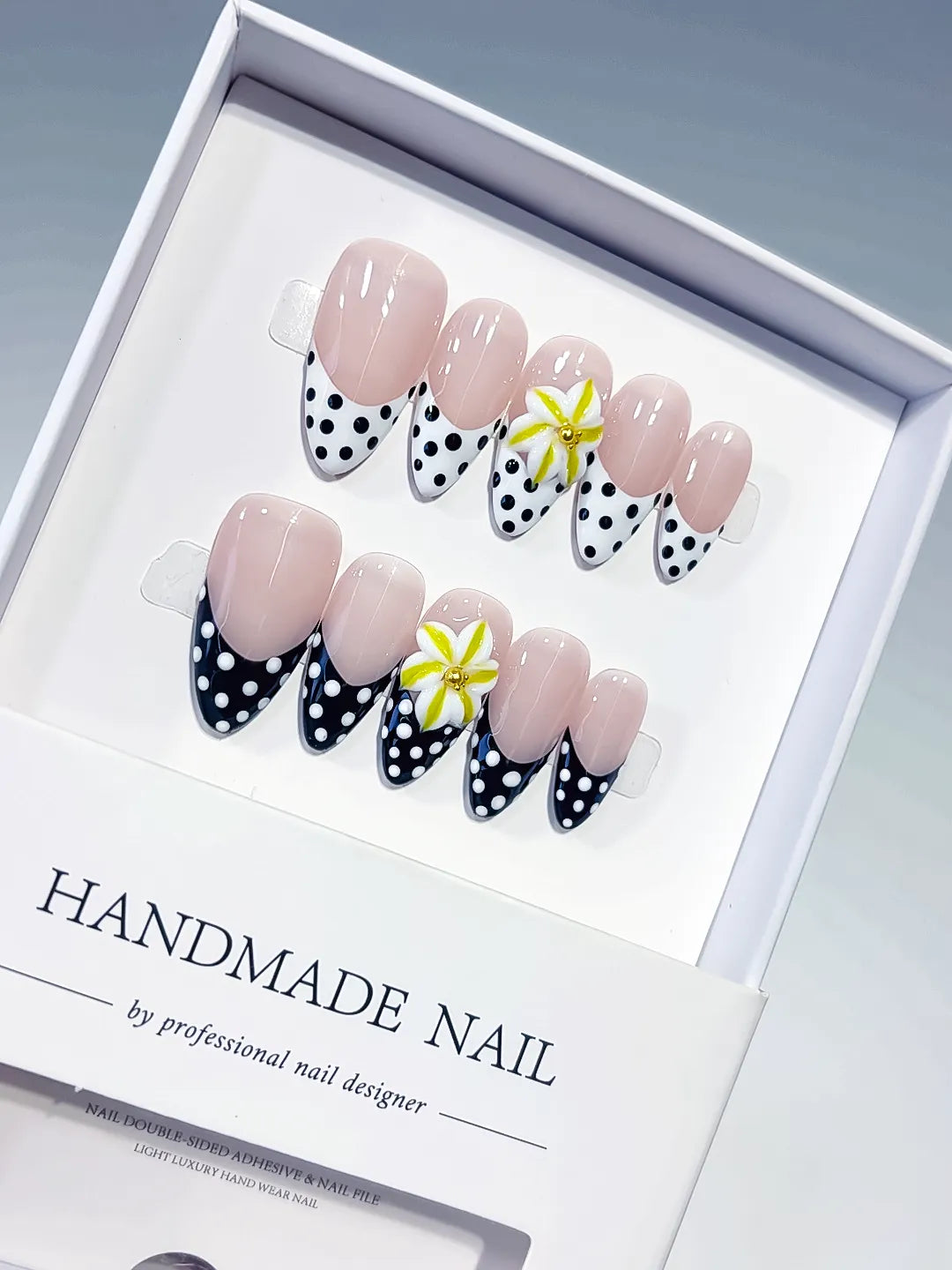 D612 - Medium Nude White Almond French tip Flower Dot Pattern