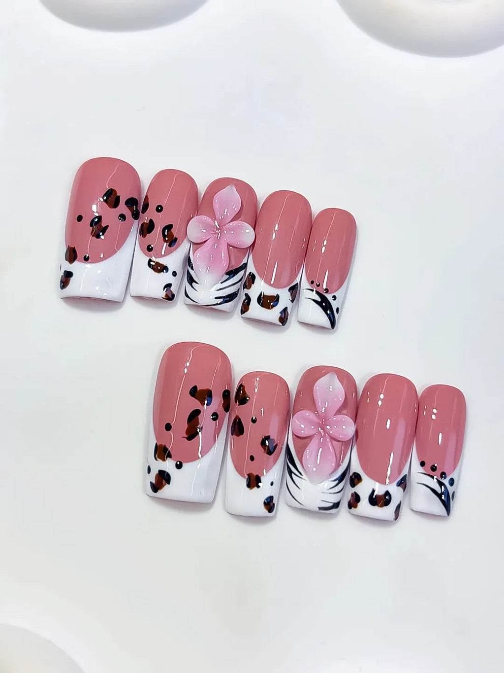 D631 - Medium Pink White Square Abstract Flower Animal Print VibeNailsLab