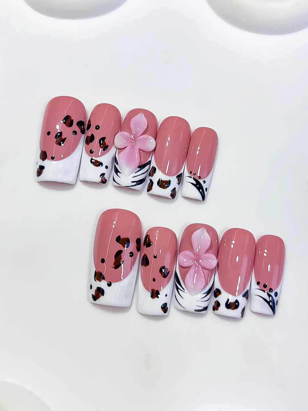 D631 - Medium Pink White Square Abstract Flower Animal Print VibeNailsLab
