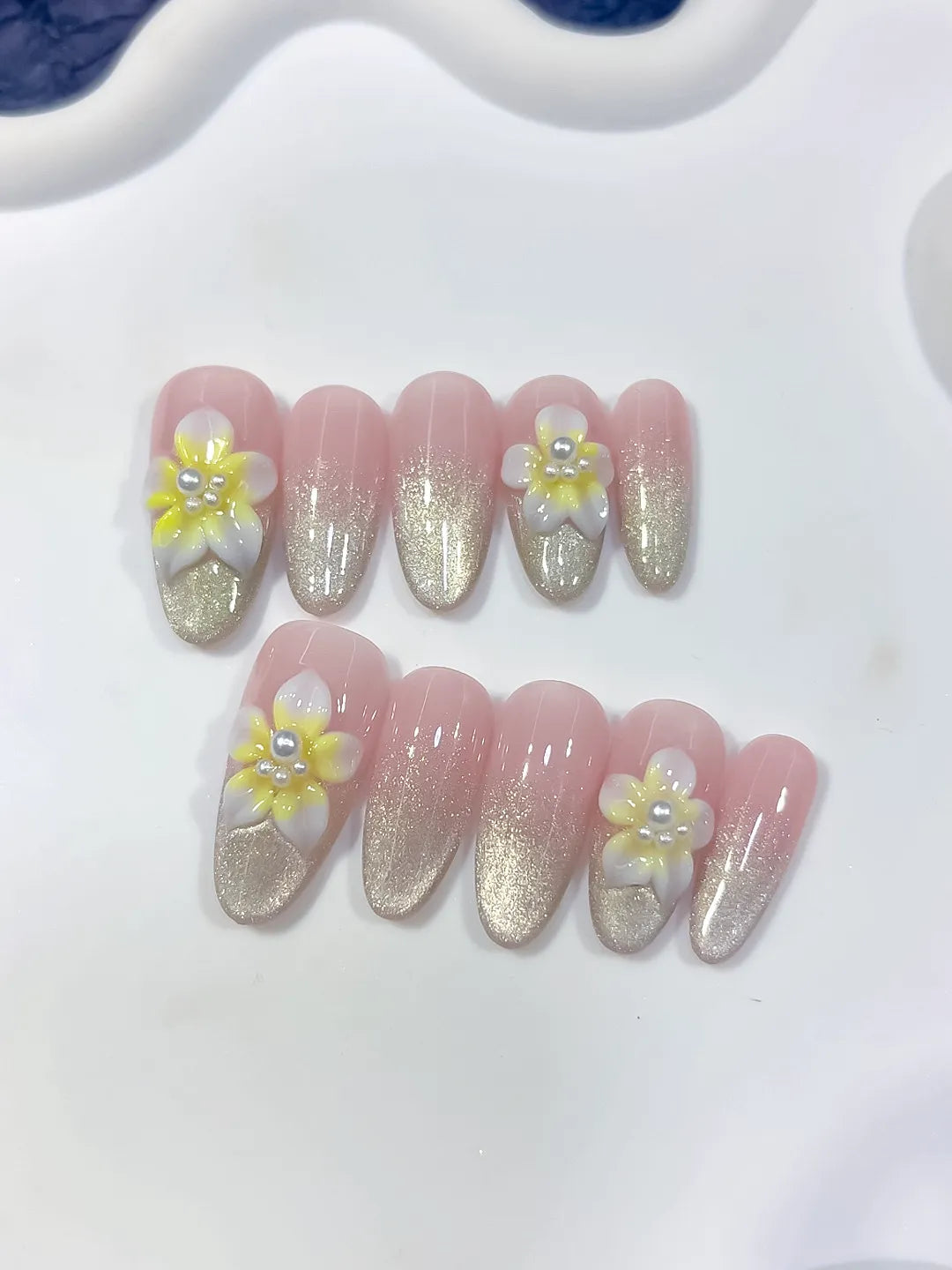 D633 - Medium Pink Silver Almond Glitter Flower Pearl VibeNailsLab