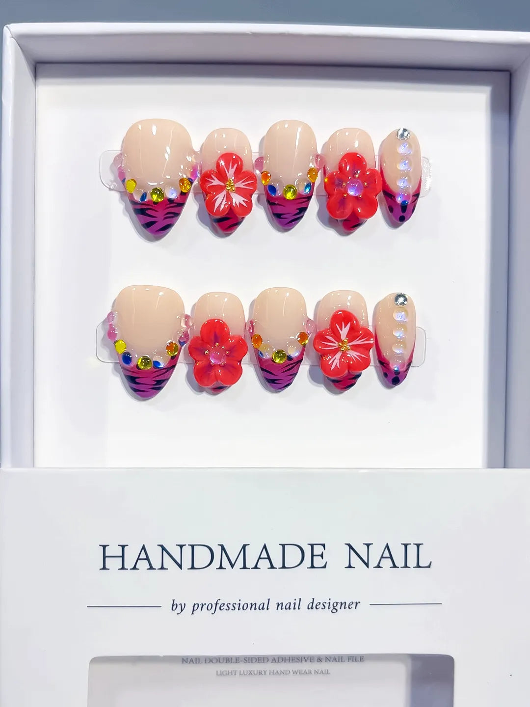 D634 - Short Nude Pink Oval Abstract Flower Animal Print VibeNailsLab