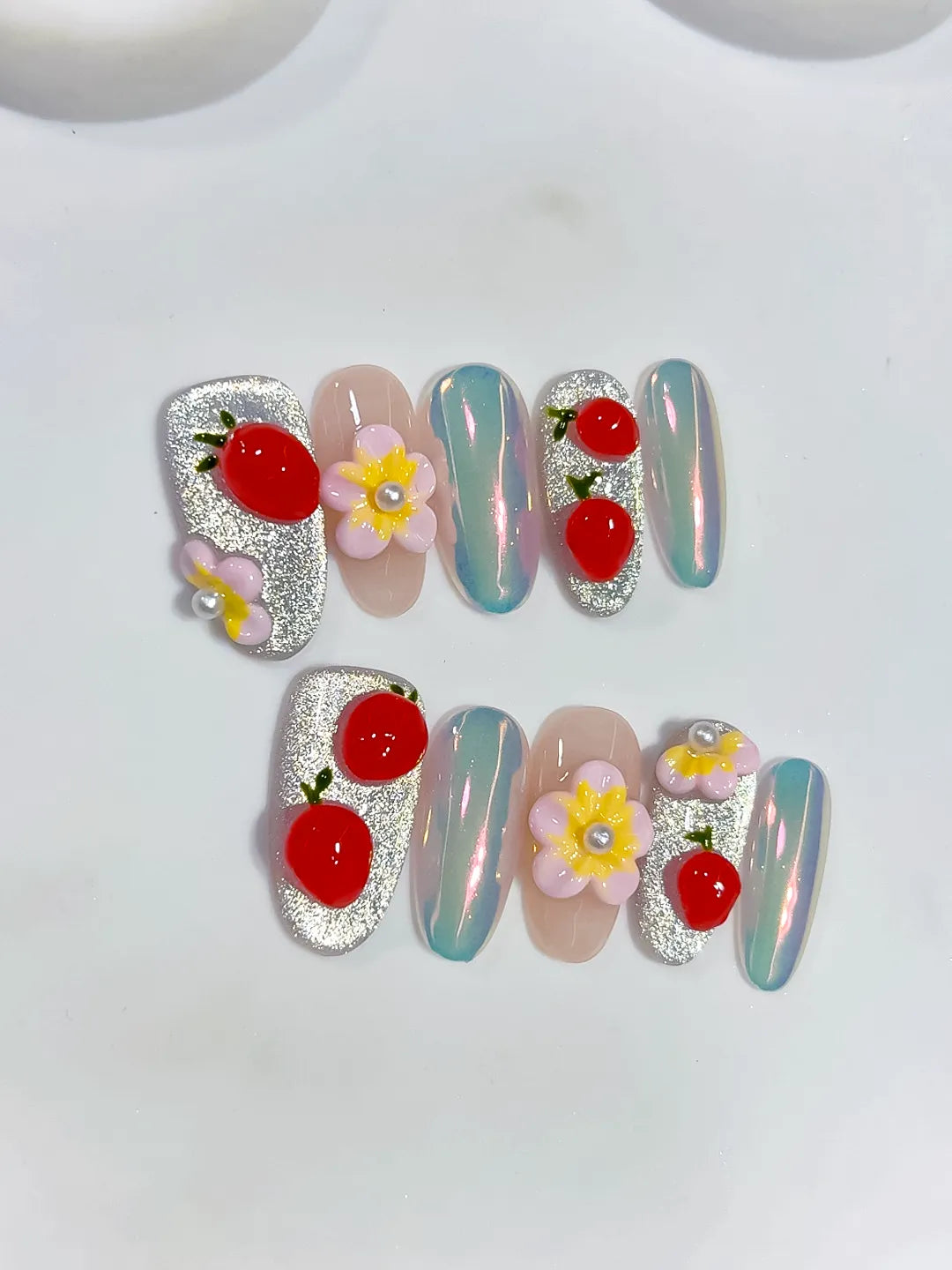 D639 - Medium Silver Nude Oval Glitter Flower Fruit