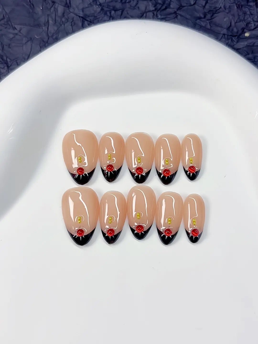 C370 - Short Nude Red Almond French tip Rose