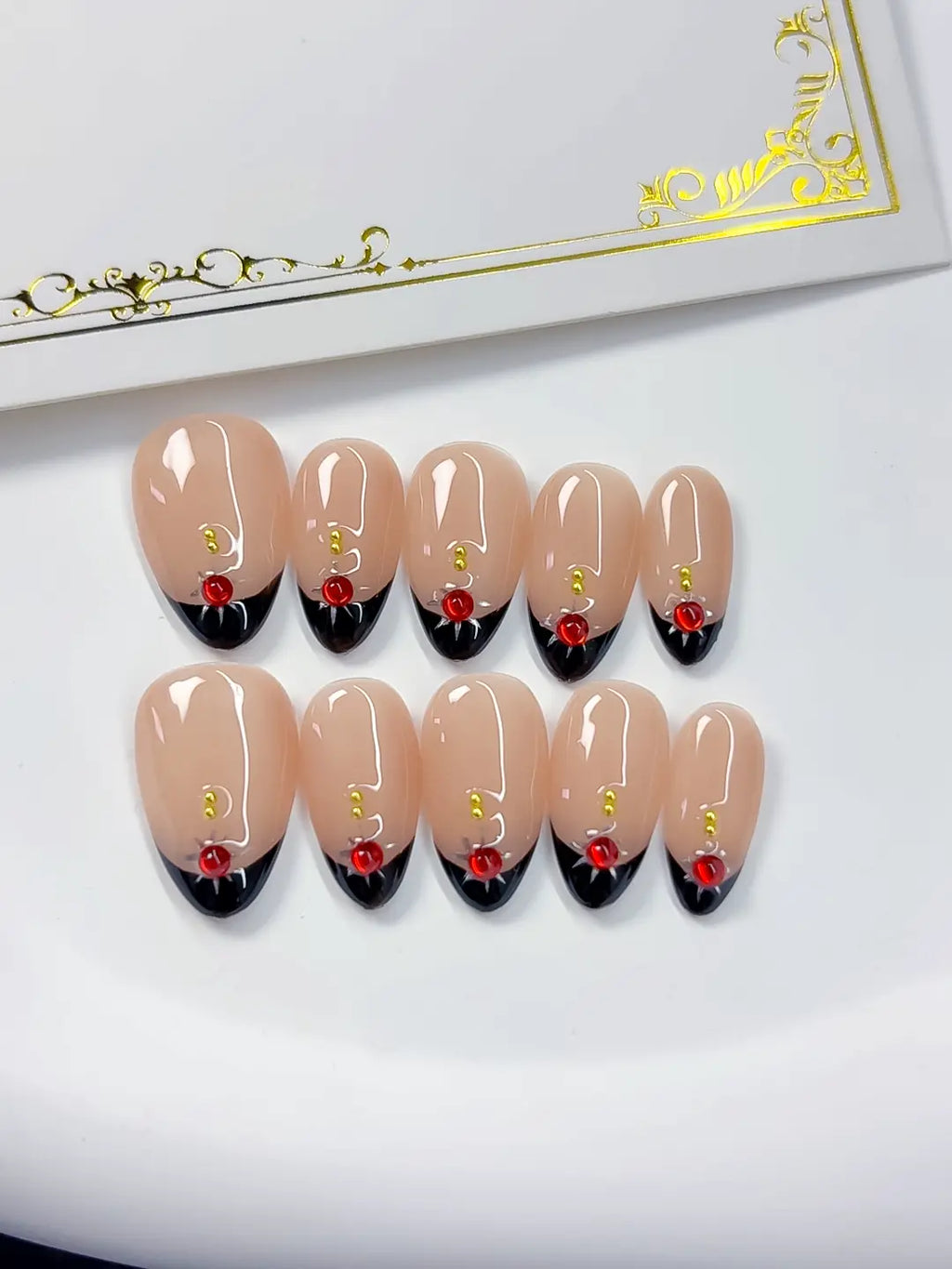 C370 - Short Nude Red Almond French tip Rose