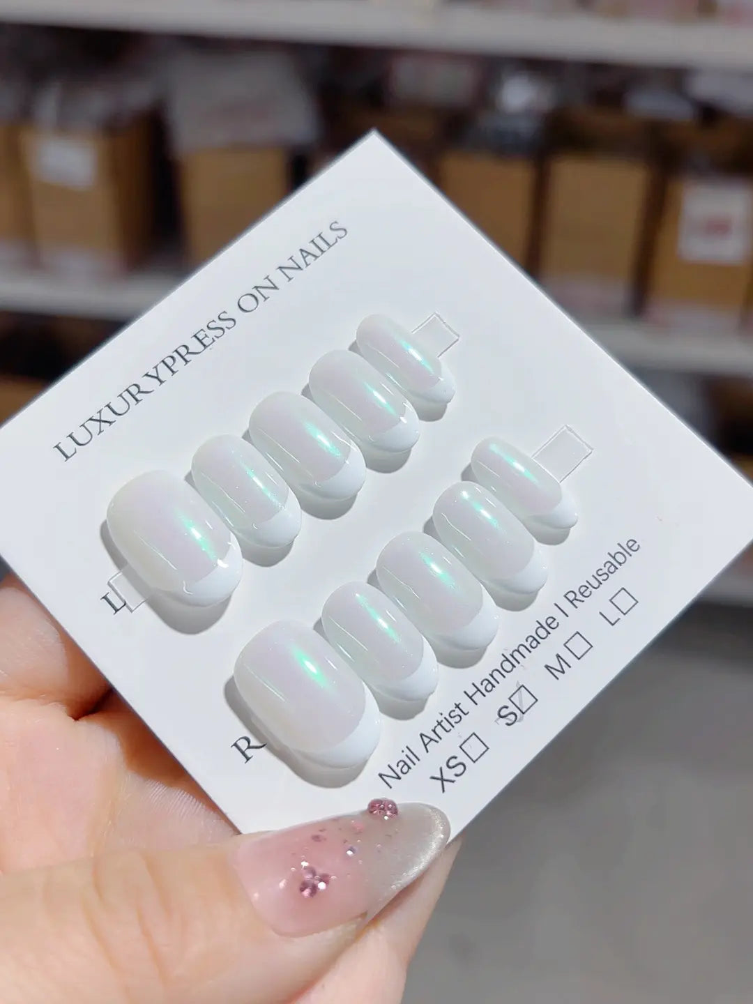 A050 - Short White Green Oval French tip Shine VibeNailsLab