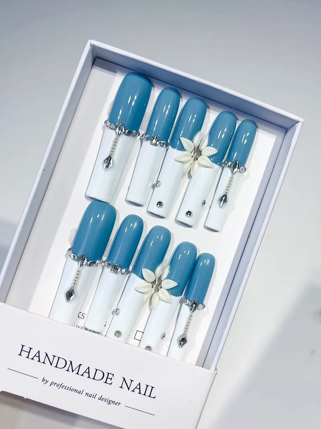 JSA04 - Long Blue White Square French tip Flower Chain