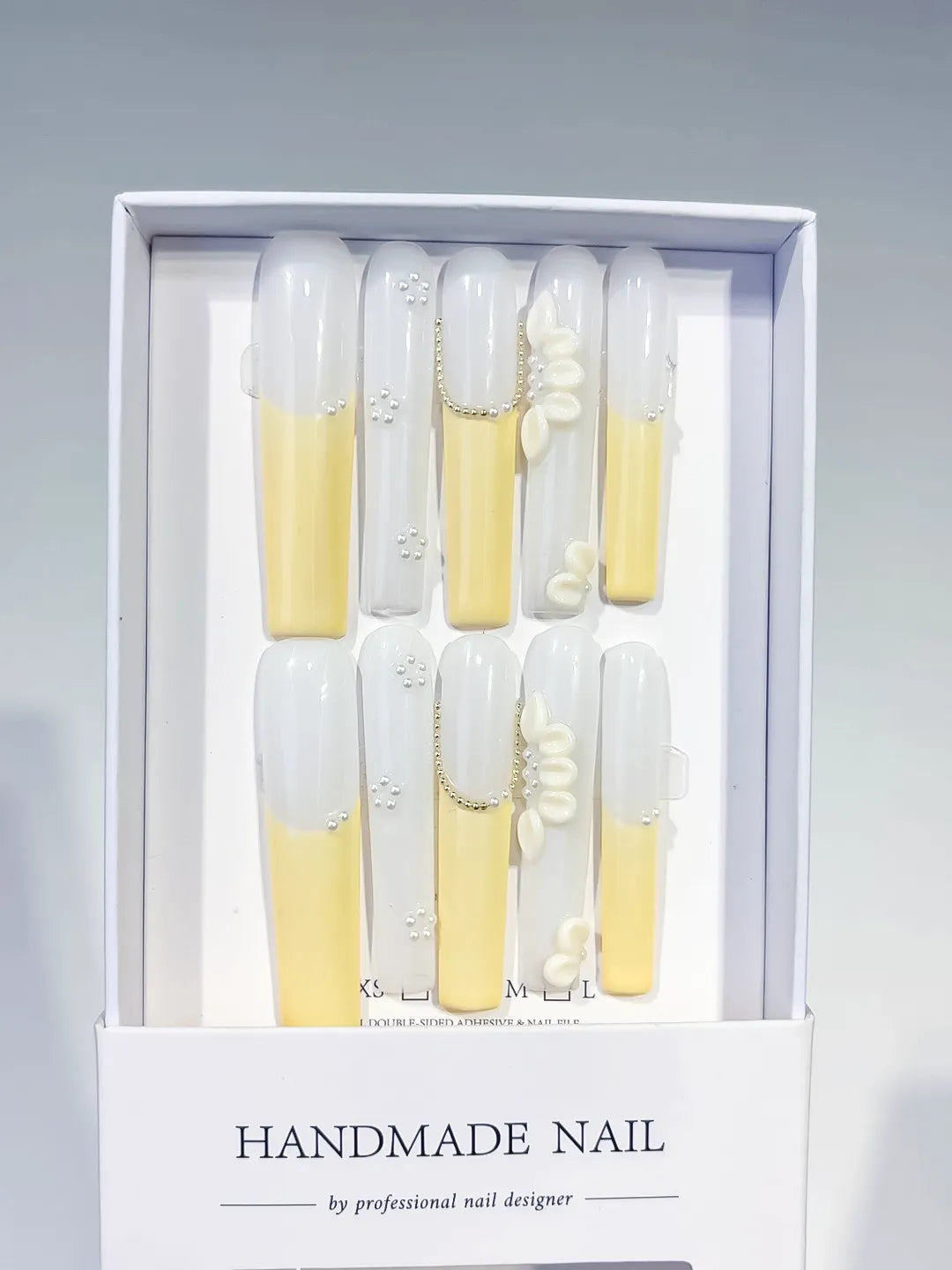 JSA22 - Long White Yellow Square French tip Flower Pearl