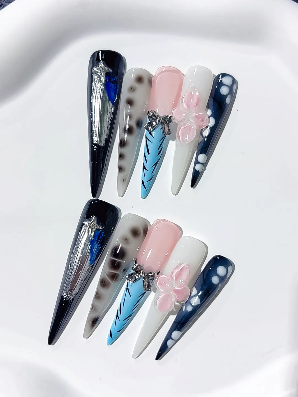 JSA24 - Long Black White Stiletto Abstract Bow Star