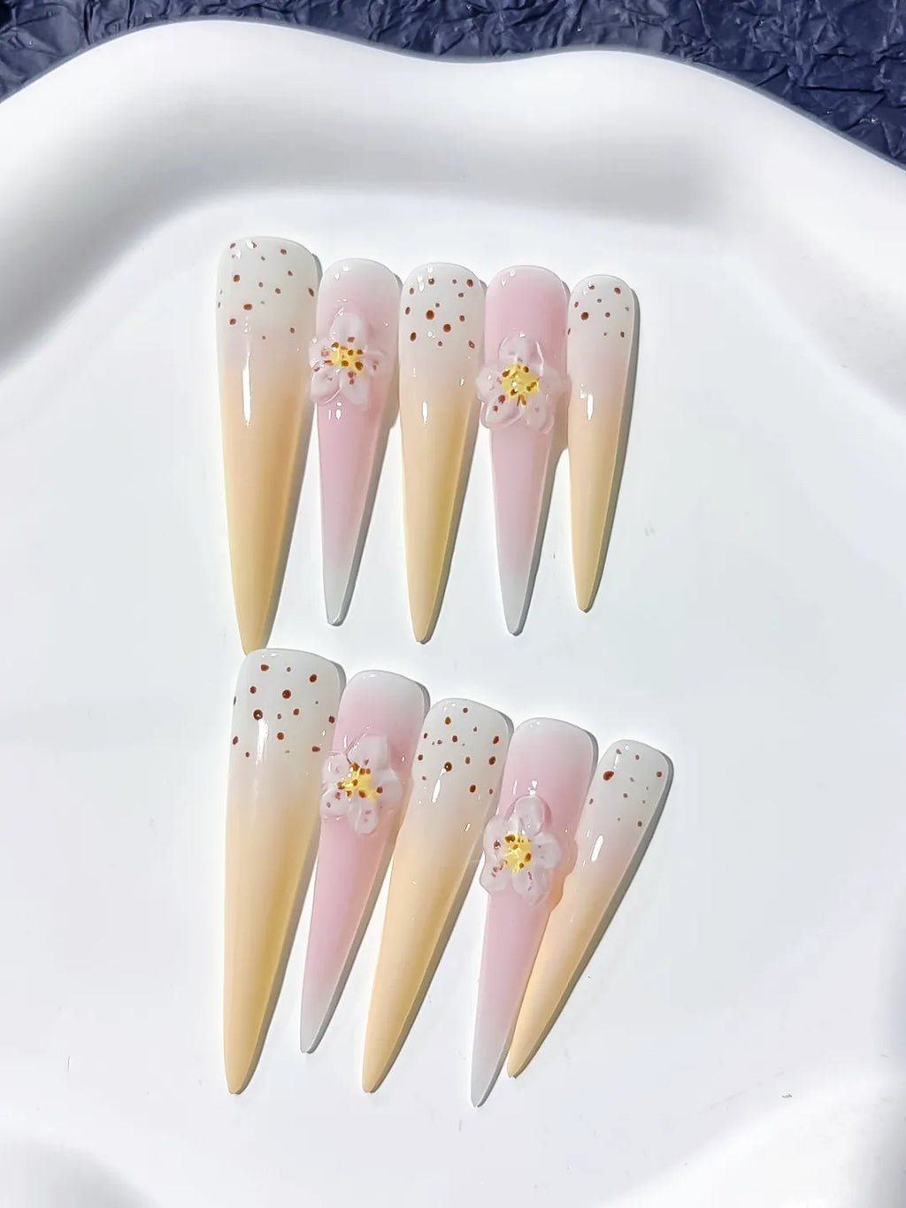 JSB02 - Long White Yellow Stiletto Ombre Flower Dot