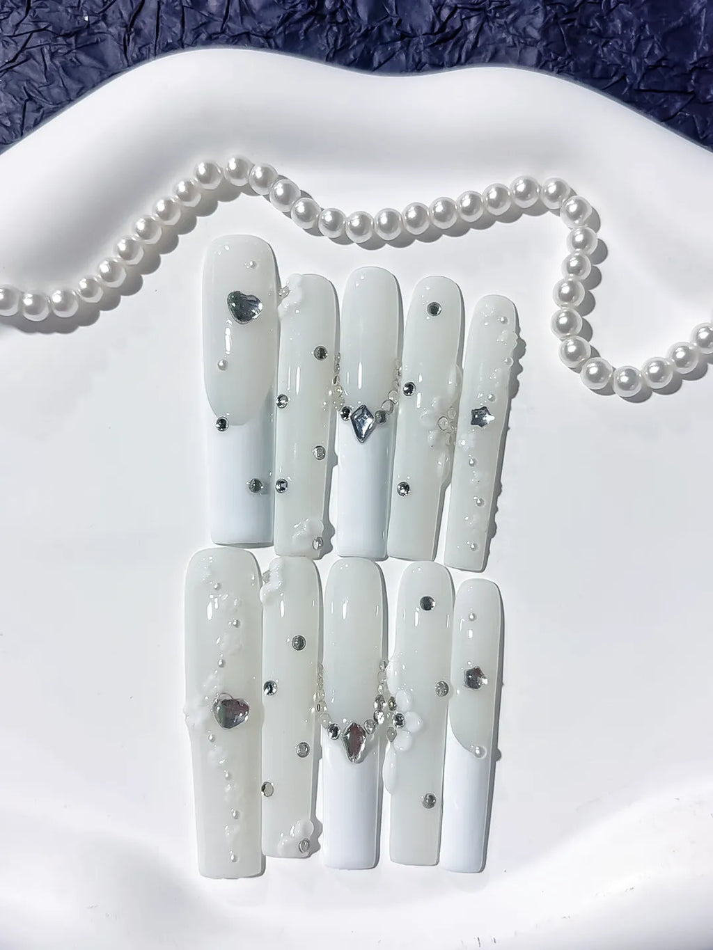 JSB13 - Long White Silver Square Solid color Heart Flower