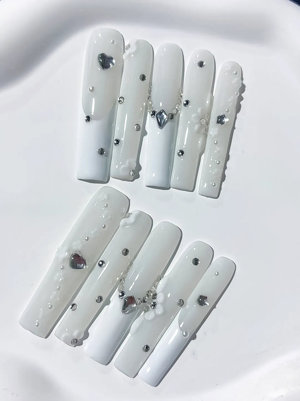 JSB13 - Long White Silver Square Solid color Heart Flower