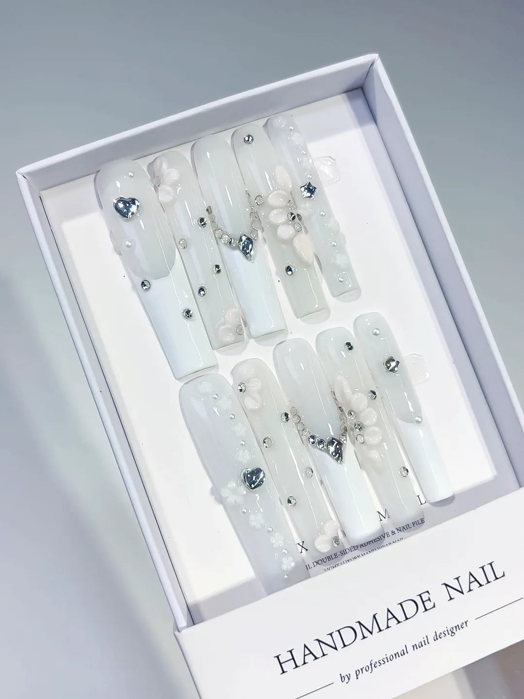 JSB13 - Long White Silver Square Solid color Heart Flower