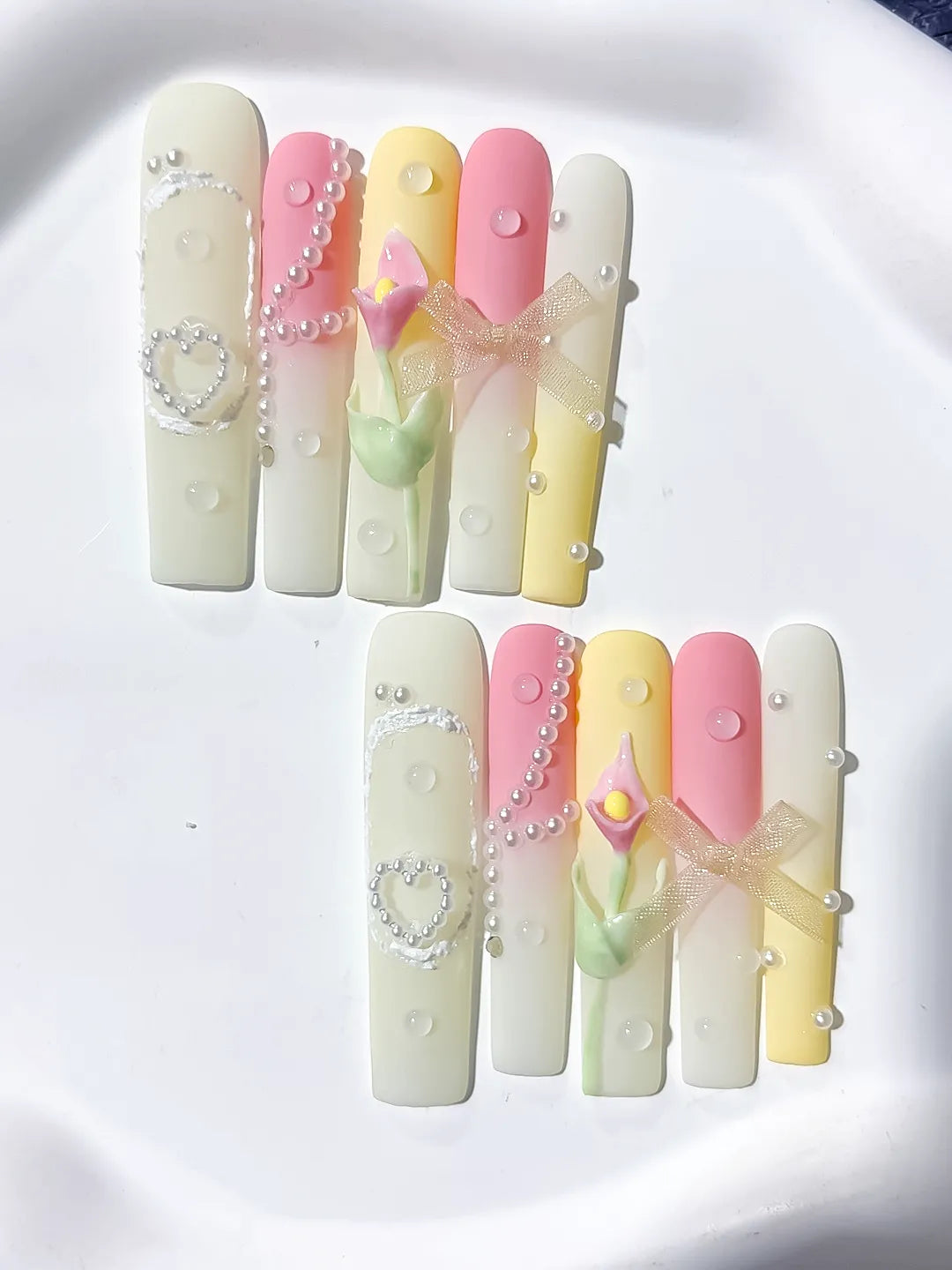 JSB18 - Long Yellow Pink Square Ombre Bow Heart