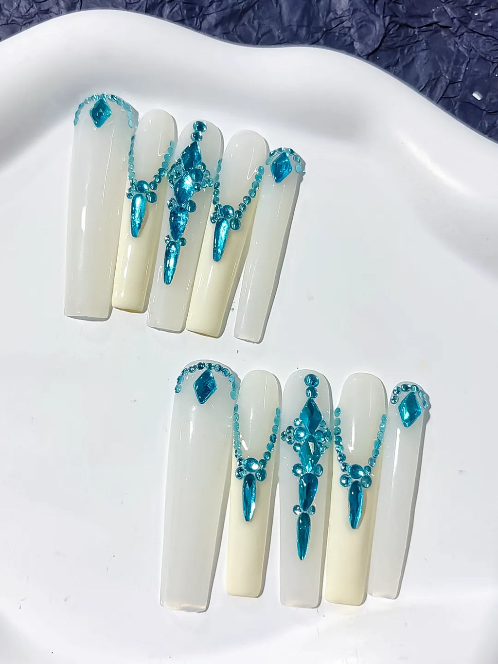 K002 - Long White Blue Square Solid color Rhinestone Chain