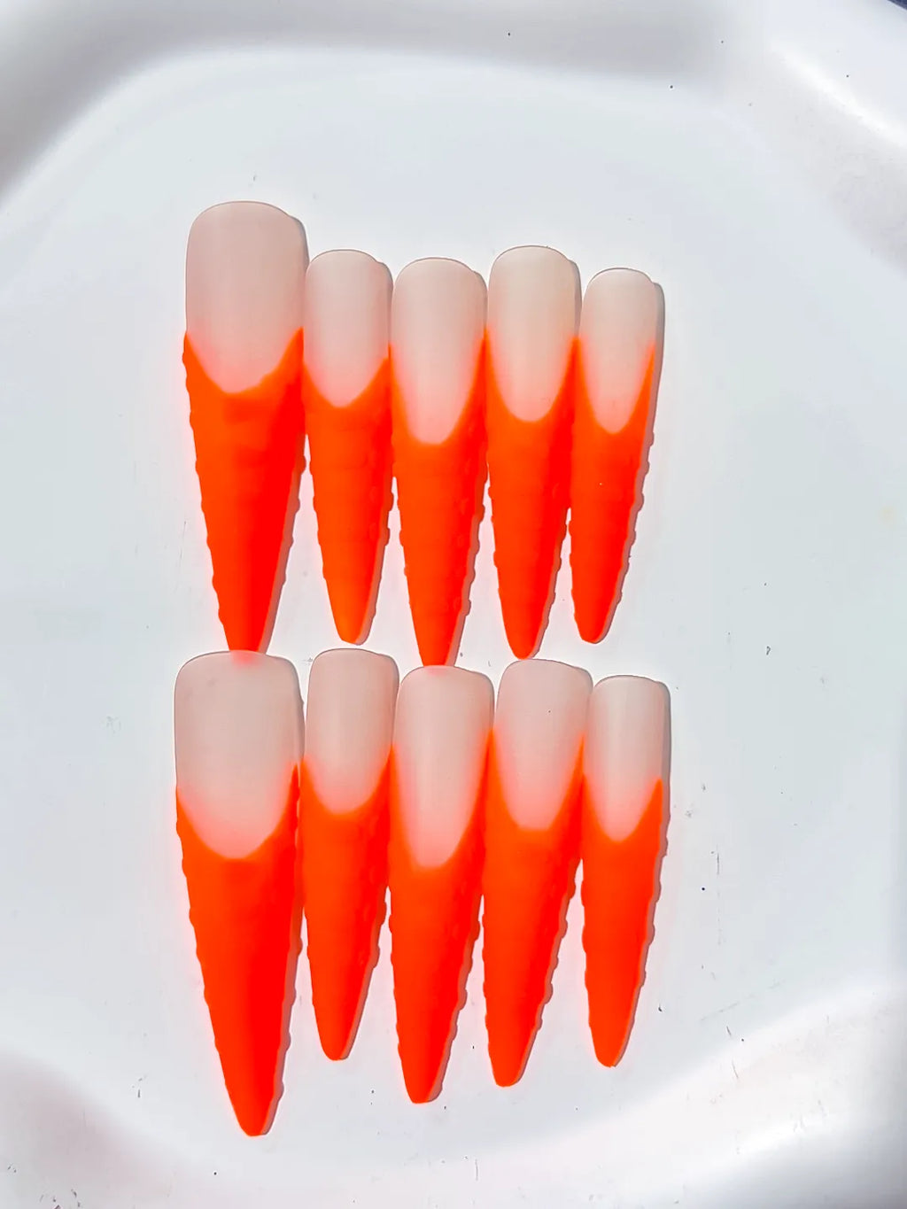 K004 - Long Orange Nude Stiletto Ombre