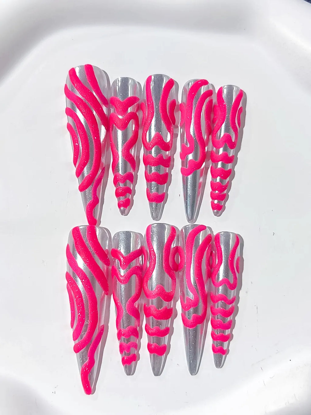K009 - Long Silver Pink Stiletto Metallic 3D Texture