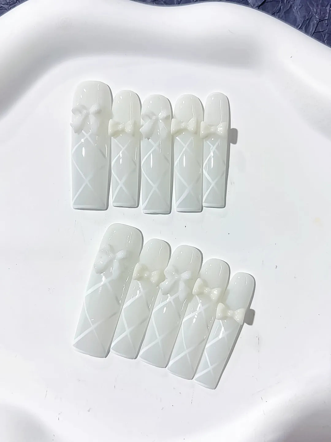 K010 - Long White Square Solid color Bow Linework