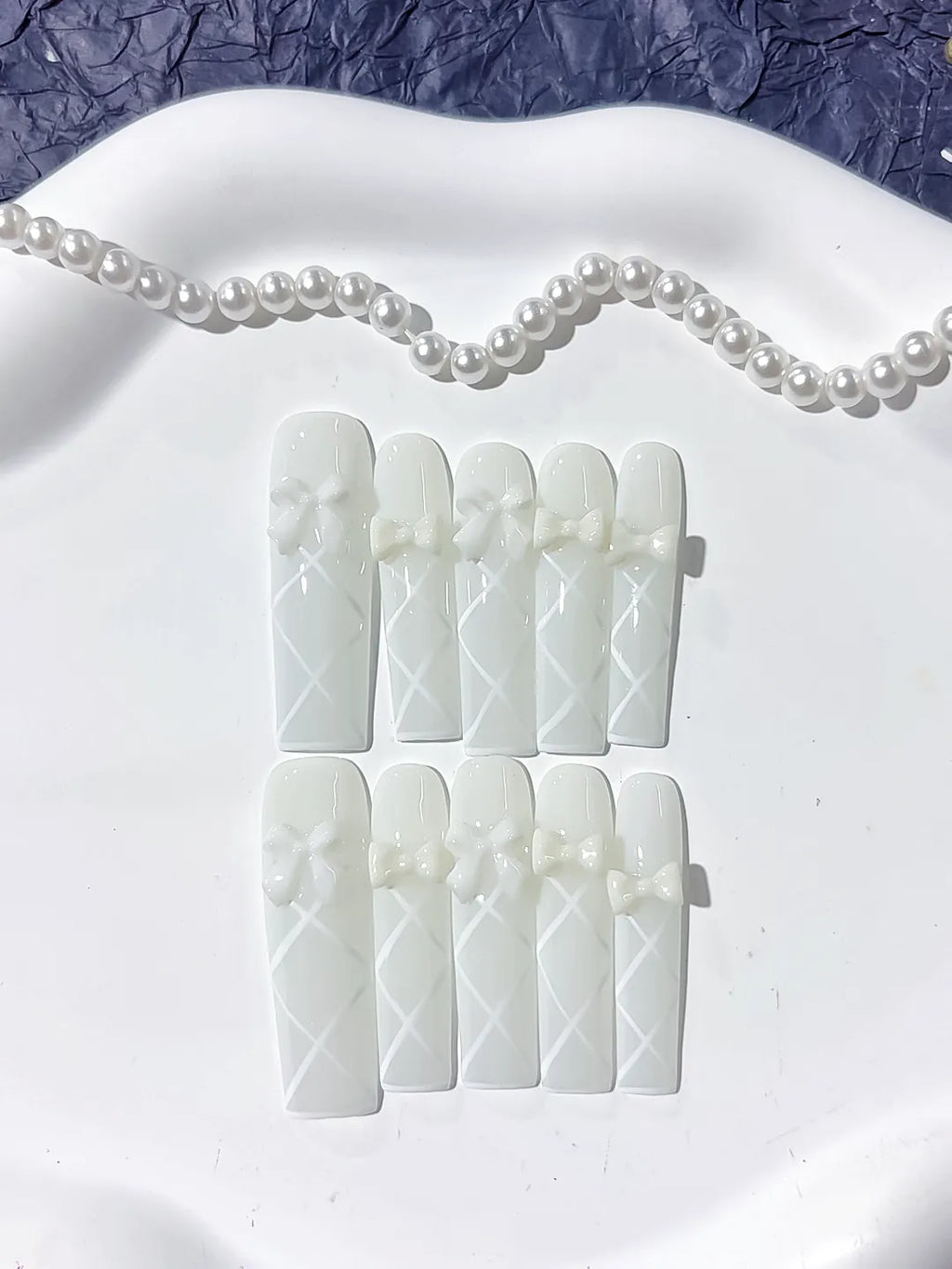 K010 - Long White Square Solid color Bow Linework