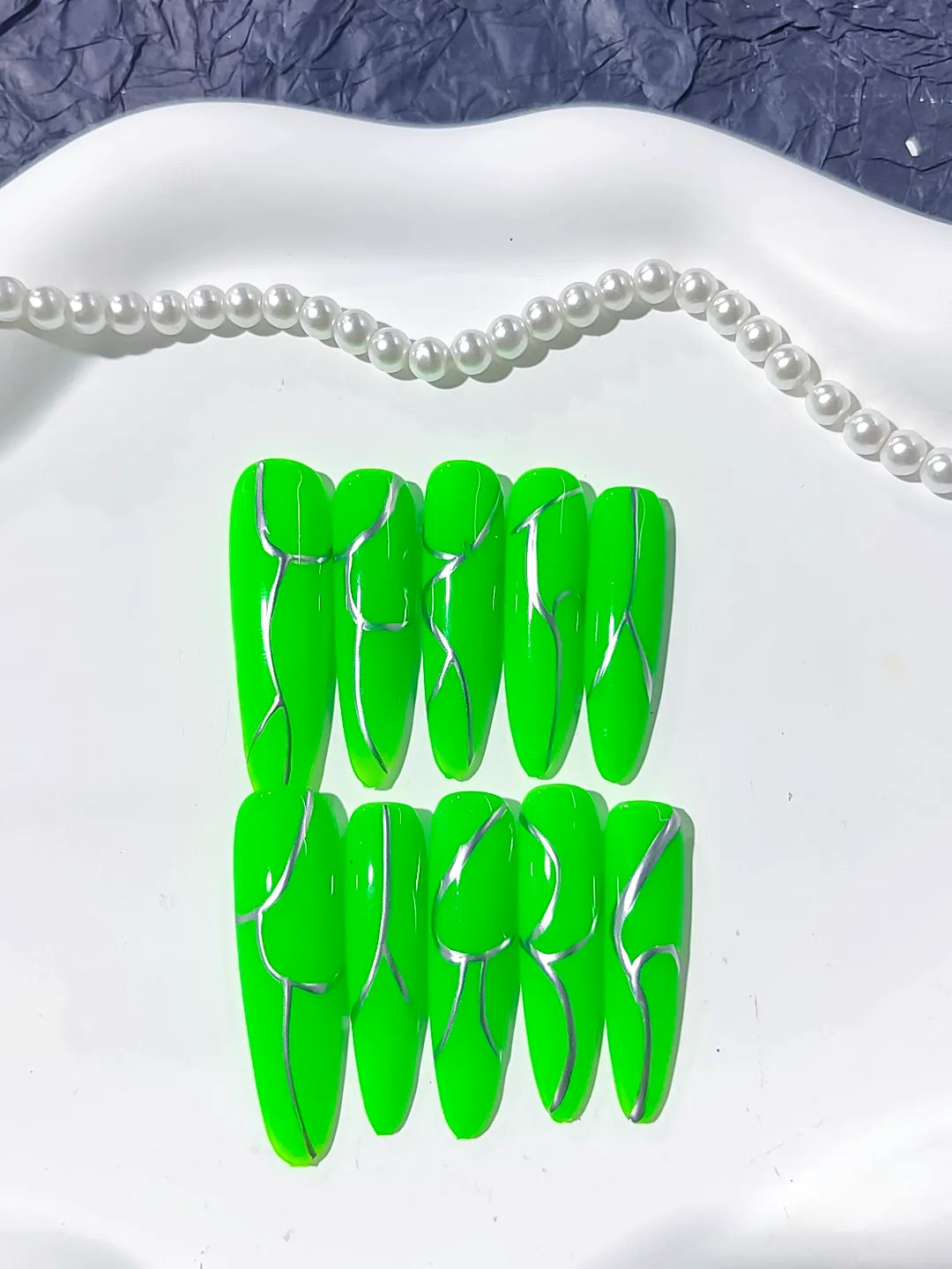 K016 - Long Green Silver Oval Abstract Metallic Accent
