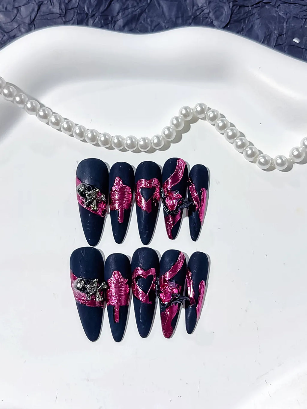K032 - Long Black Purple Stiletto Abstract Heart Metallic Accent