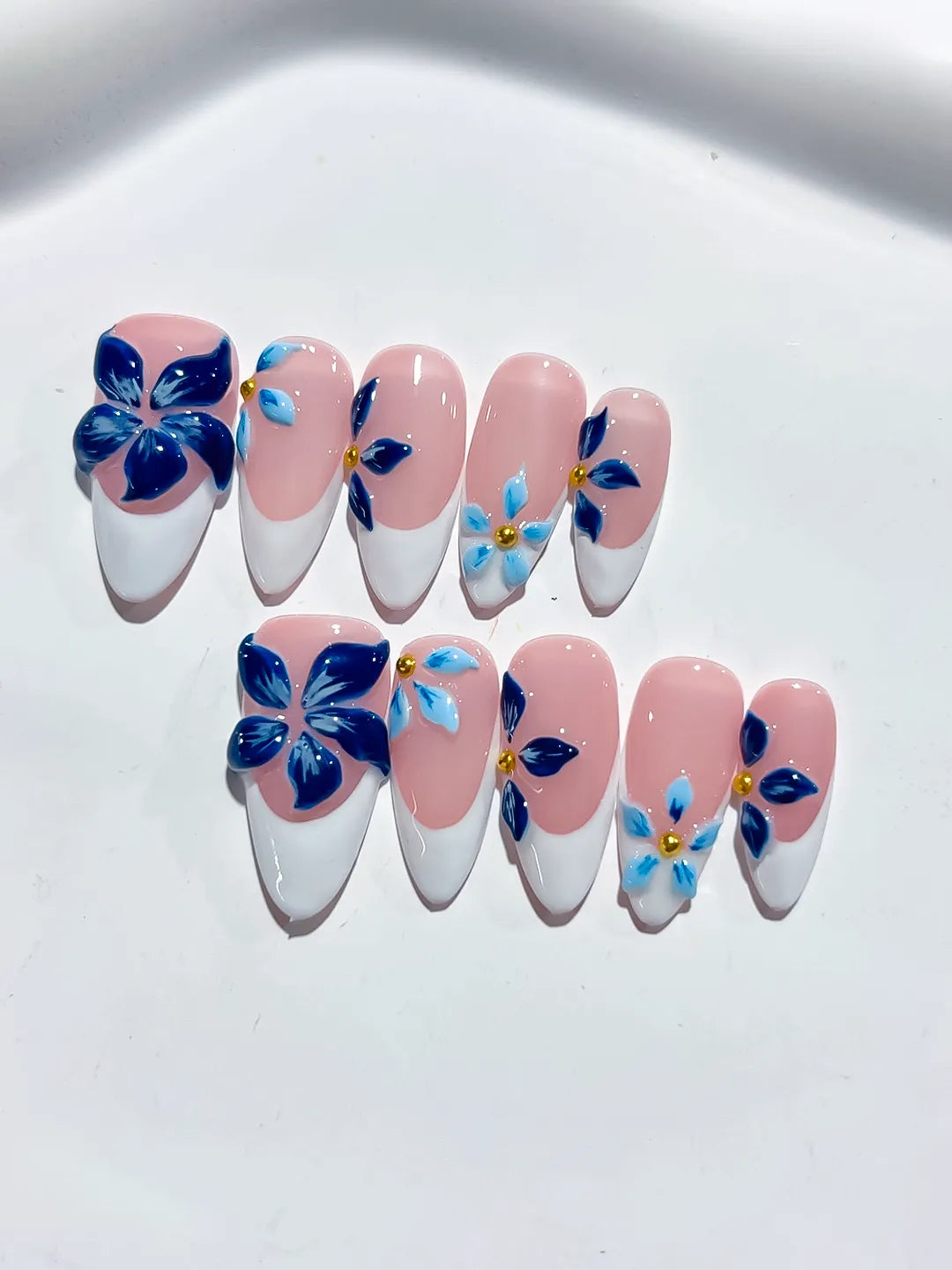 K034 - Medium Pink White Almond French tip Flower