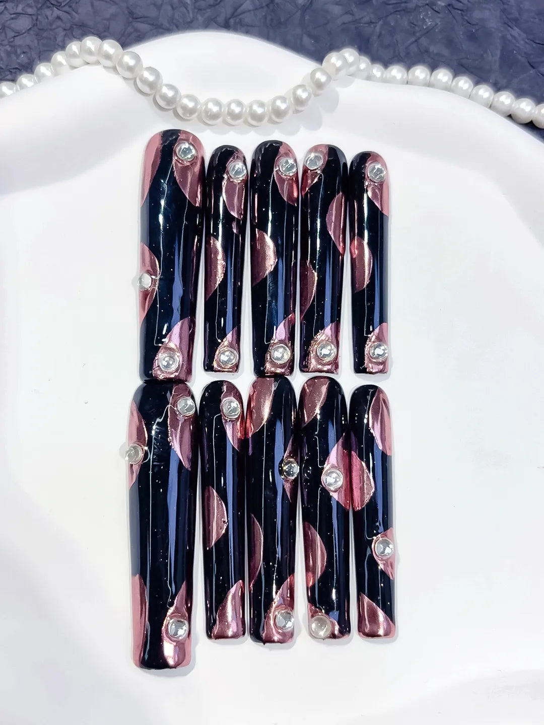 L017 - Long Pink White Square French tip Flower Heart
