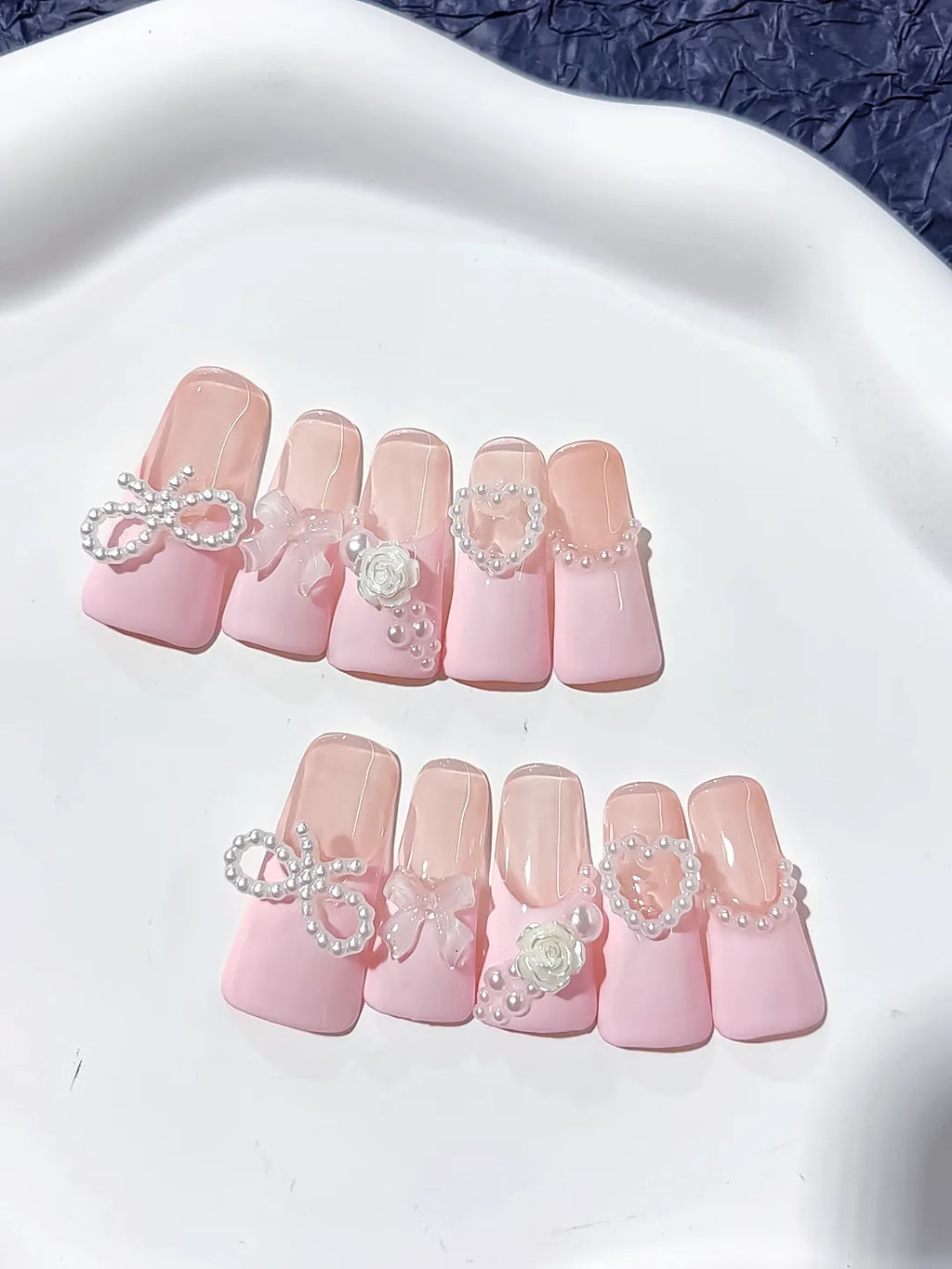 L025 - Long Pink Silver Duck Solid color Bow Heart