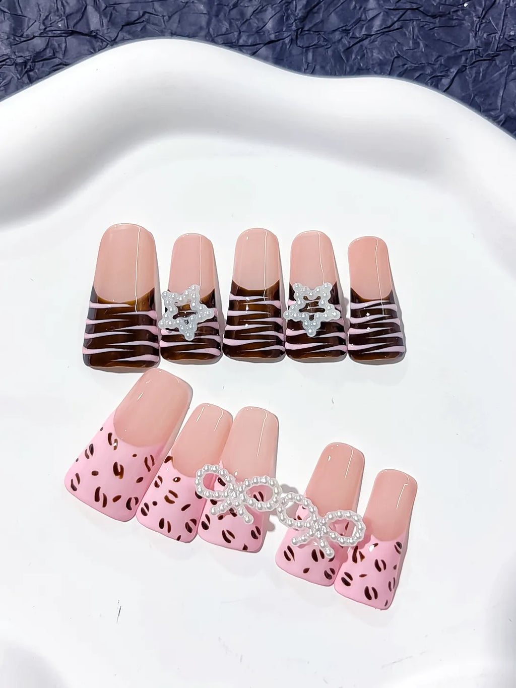 L026 - Long Pink Brown Duck Abstract Bow Star