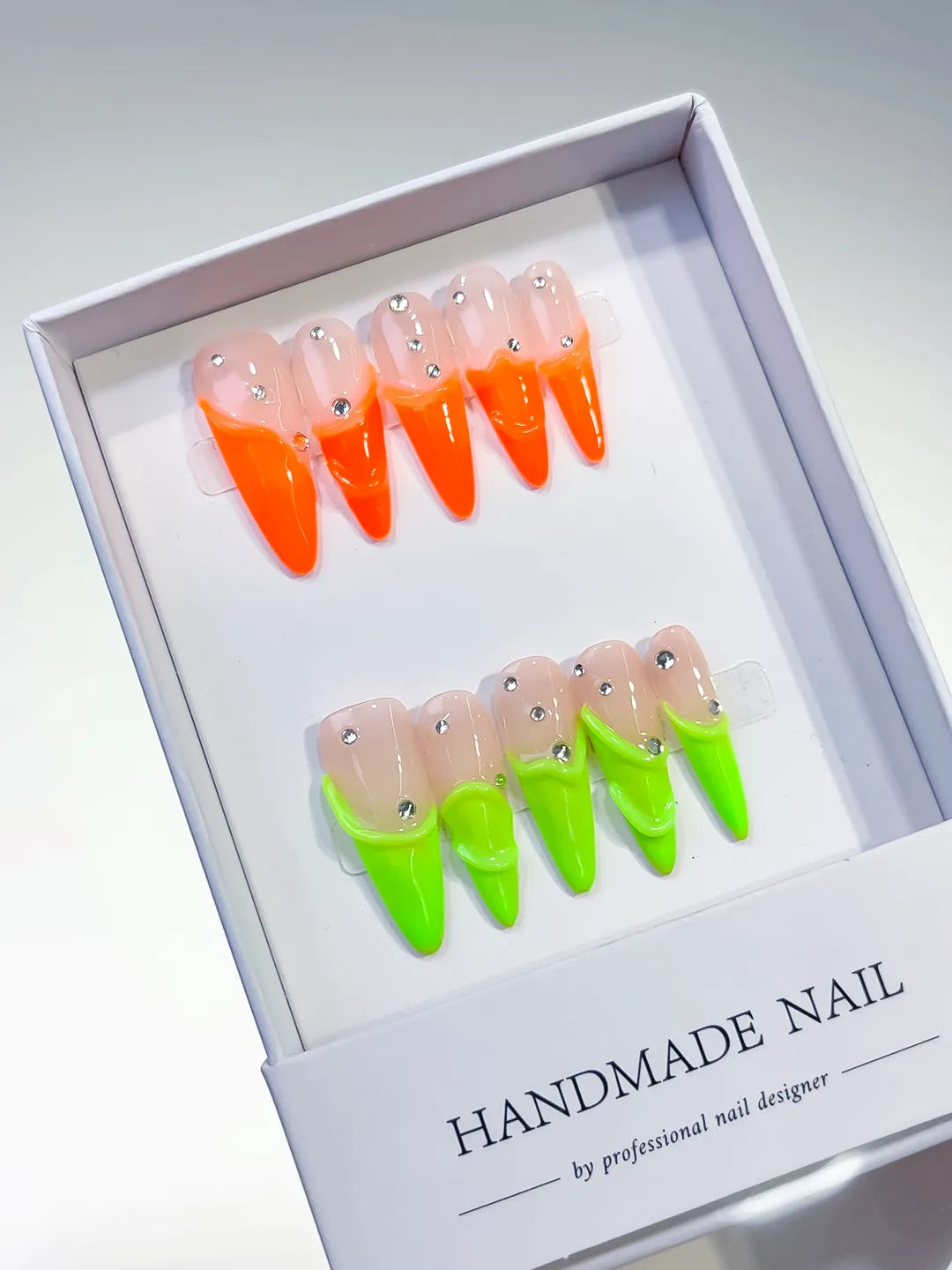 L031 - Long Nude Orange Stiletto French tip Rhinestone