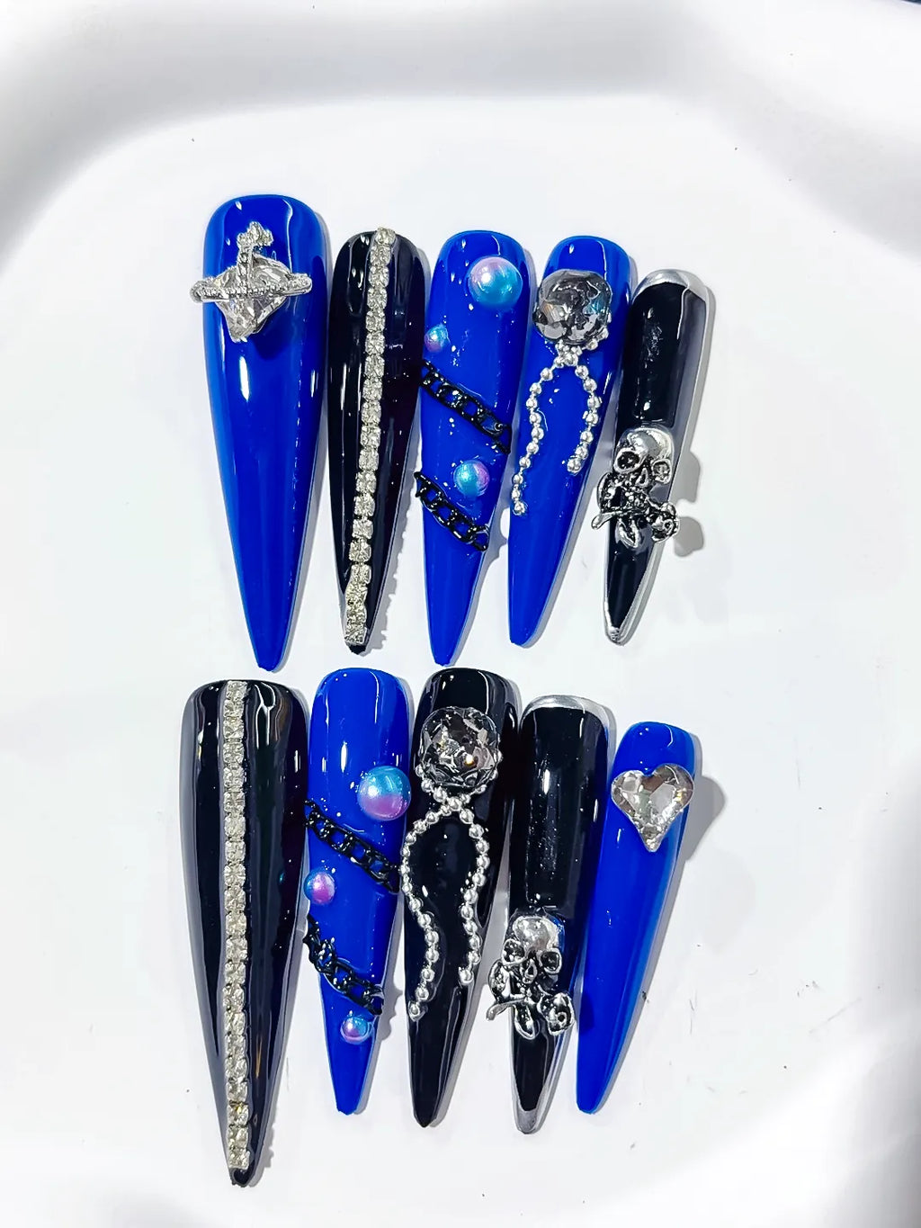 L042 - Long Blue Black Stiletto Solid color Planet Pearl