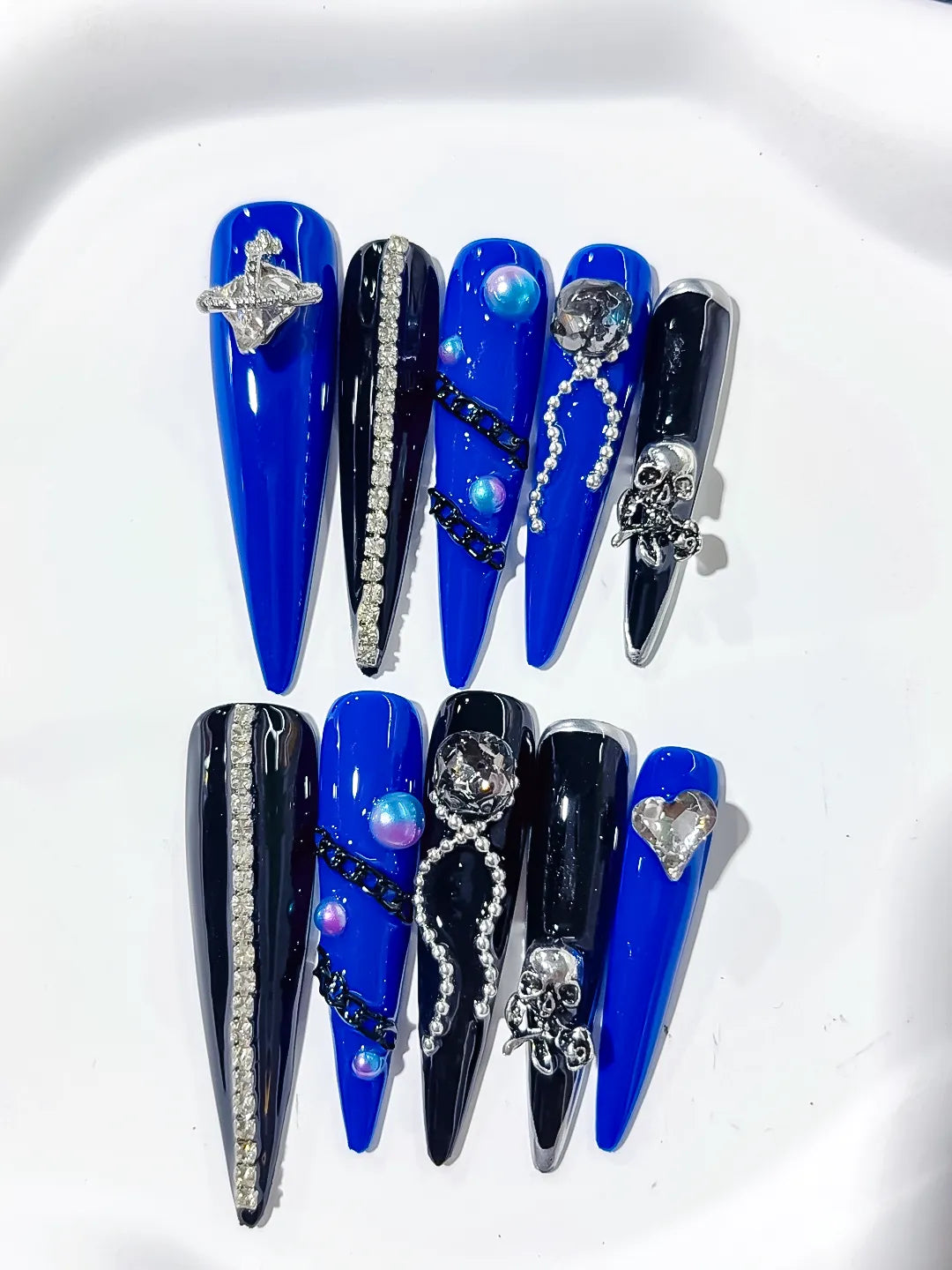 L042 - Long Blue Black Stiletto Solid color Planet Pearl